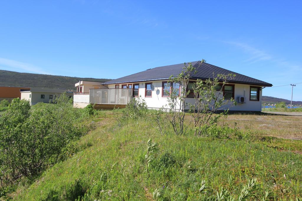Villa Lyngen Fjordcamp Nord-Lenangen Habitación foto