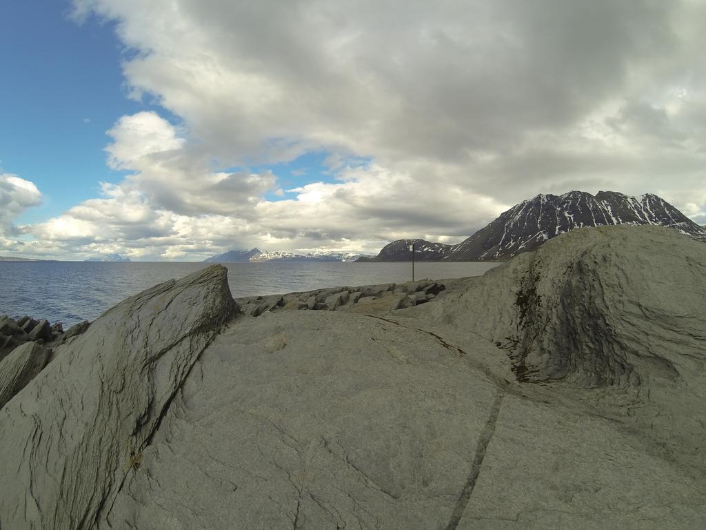 Villa Lyngen Fjordcamp Nord-Lenangen Exterior foto