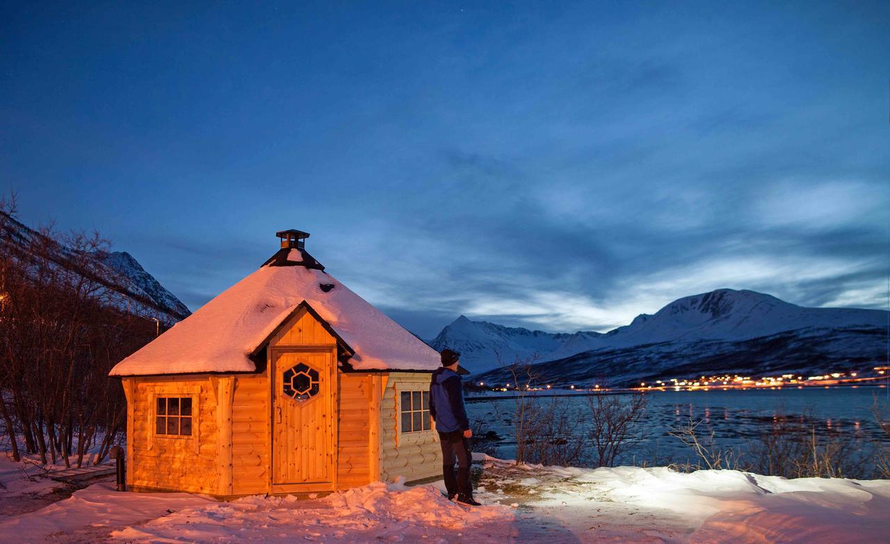 Villa Lyngen Fjordcamp Nord-Lenangen Exterior foto